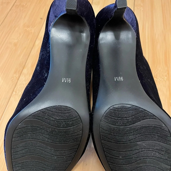 Ankle Booties - Picture 3 of 8